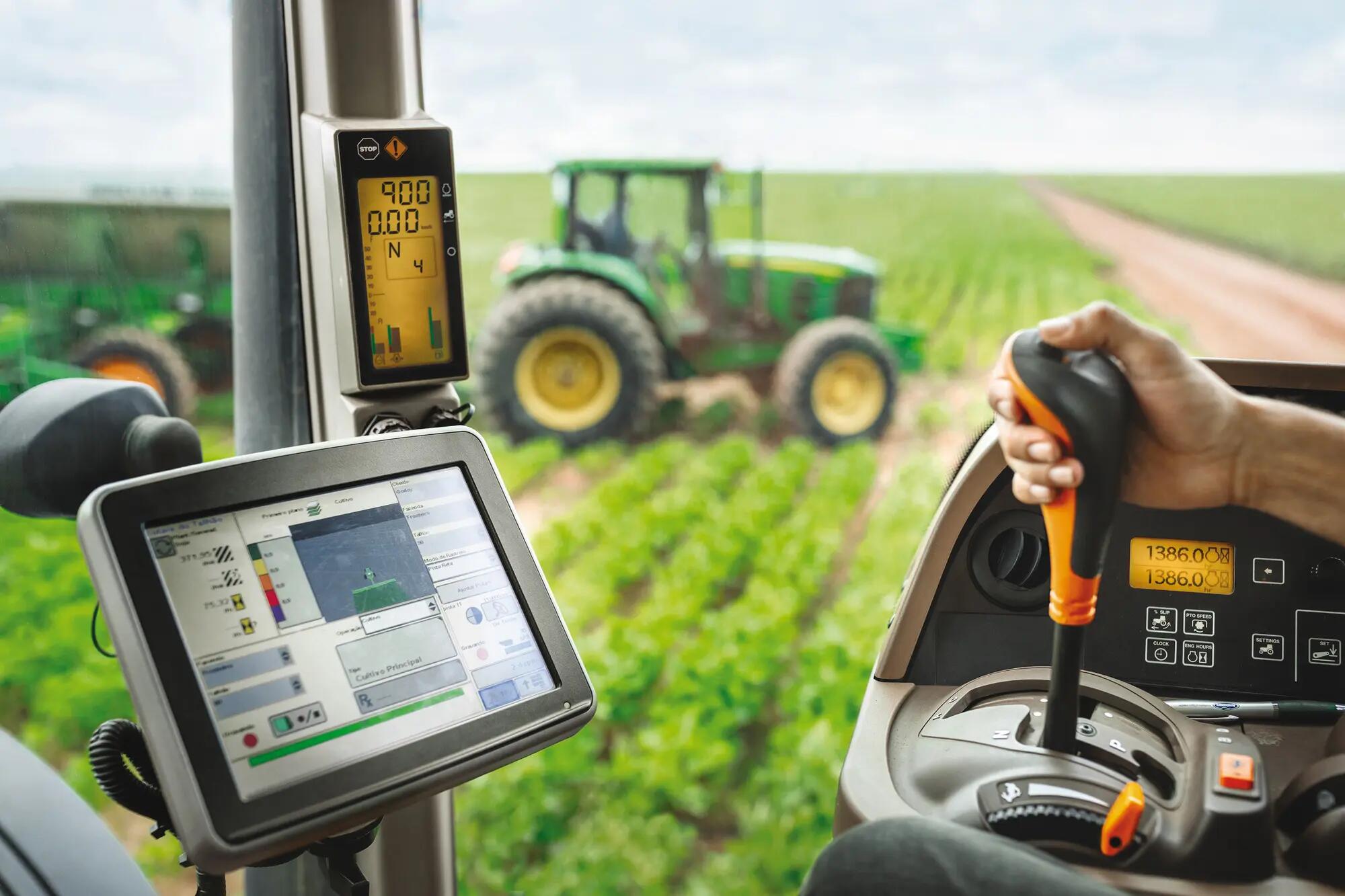 Control center in a farm machine