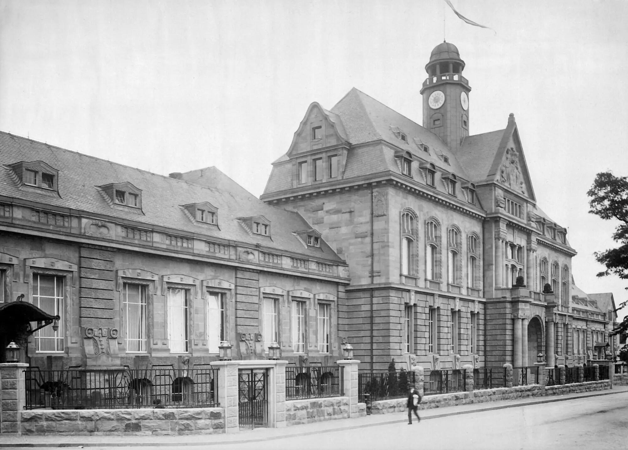 Administrative building Q 26 in Leverkusen